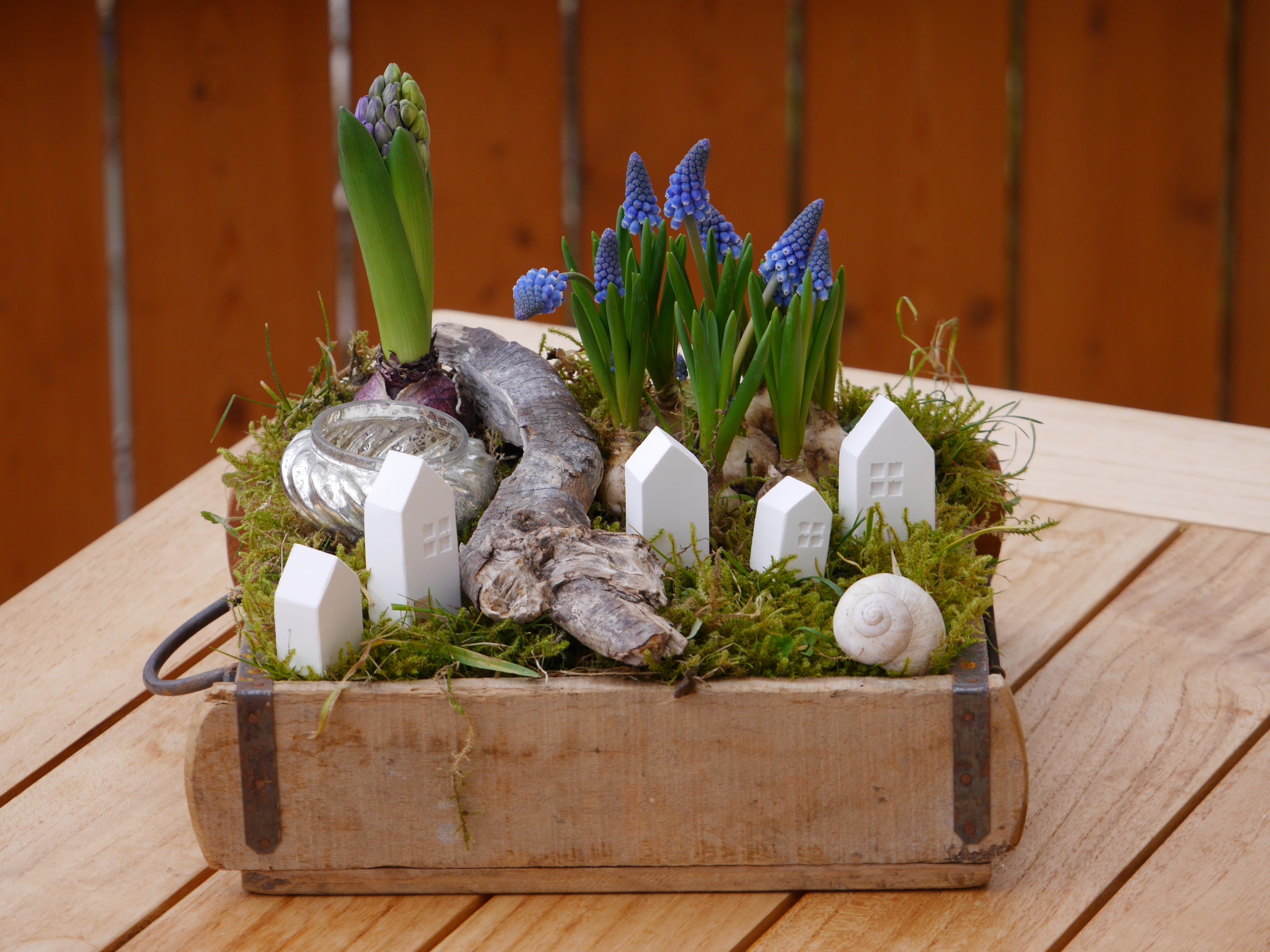 Mini Häuschen aus Raysin, Dekohäuschen, Dekohaus