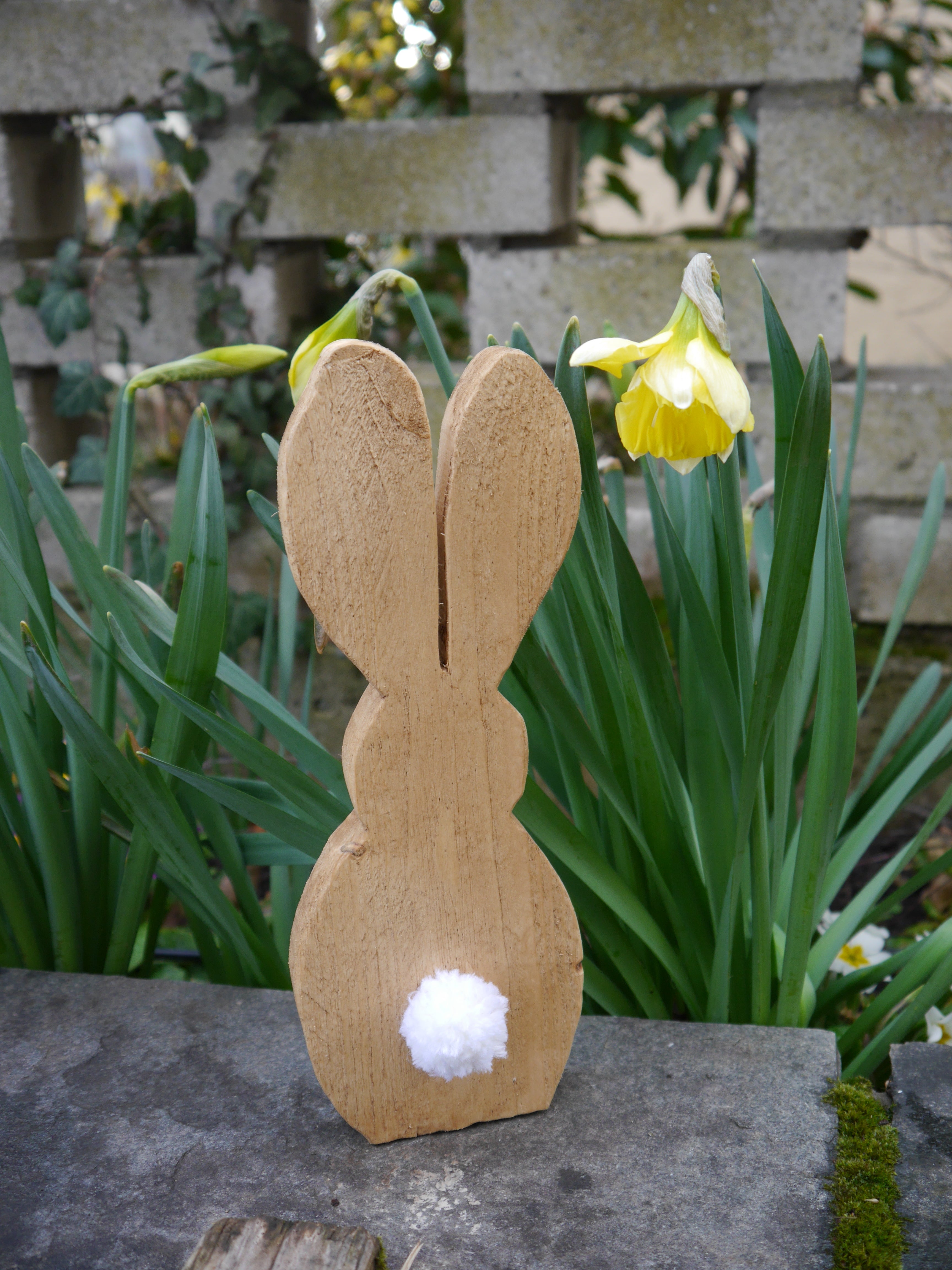 große Osterhasen, Holzhasen, Dekohasen, Ostern, Frühling, Dekoration Haustüre, Osterdekoration Haustüre