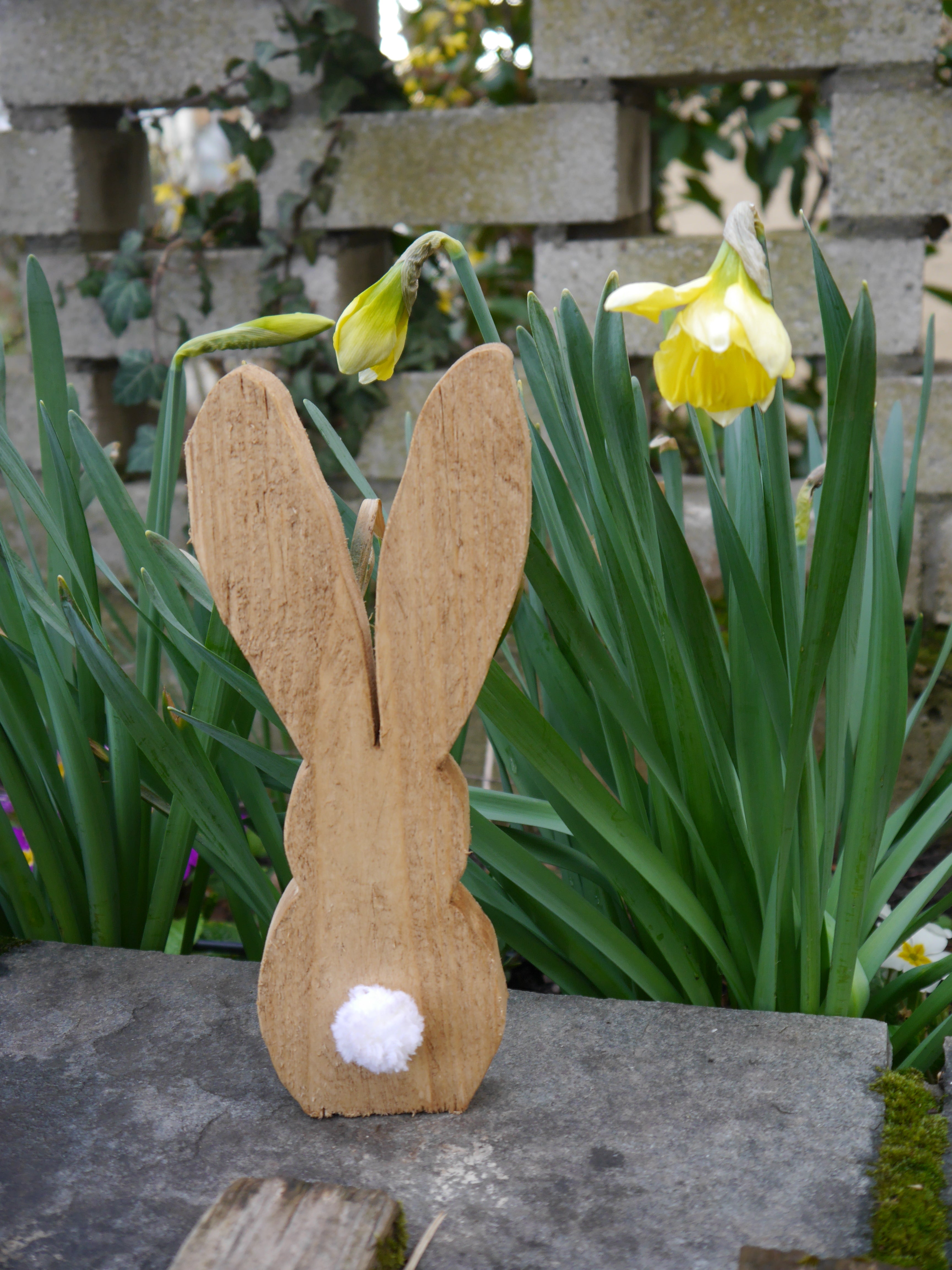 große Osterhasen, Holzhasen, Dekohasen, Ostern, Frühling, Dekoration Haustüre, Osterdekoration Haustüre