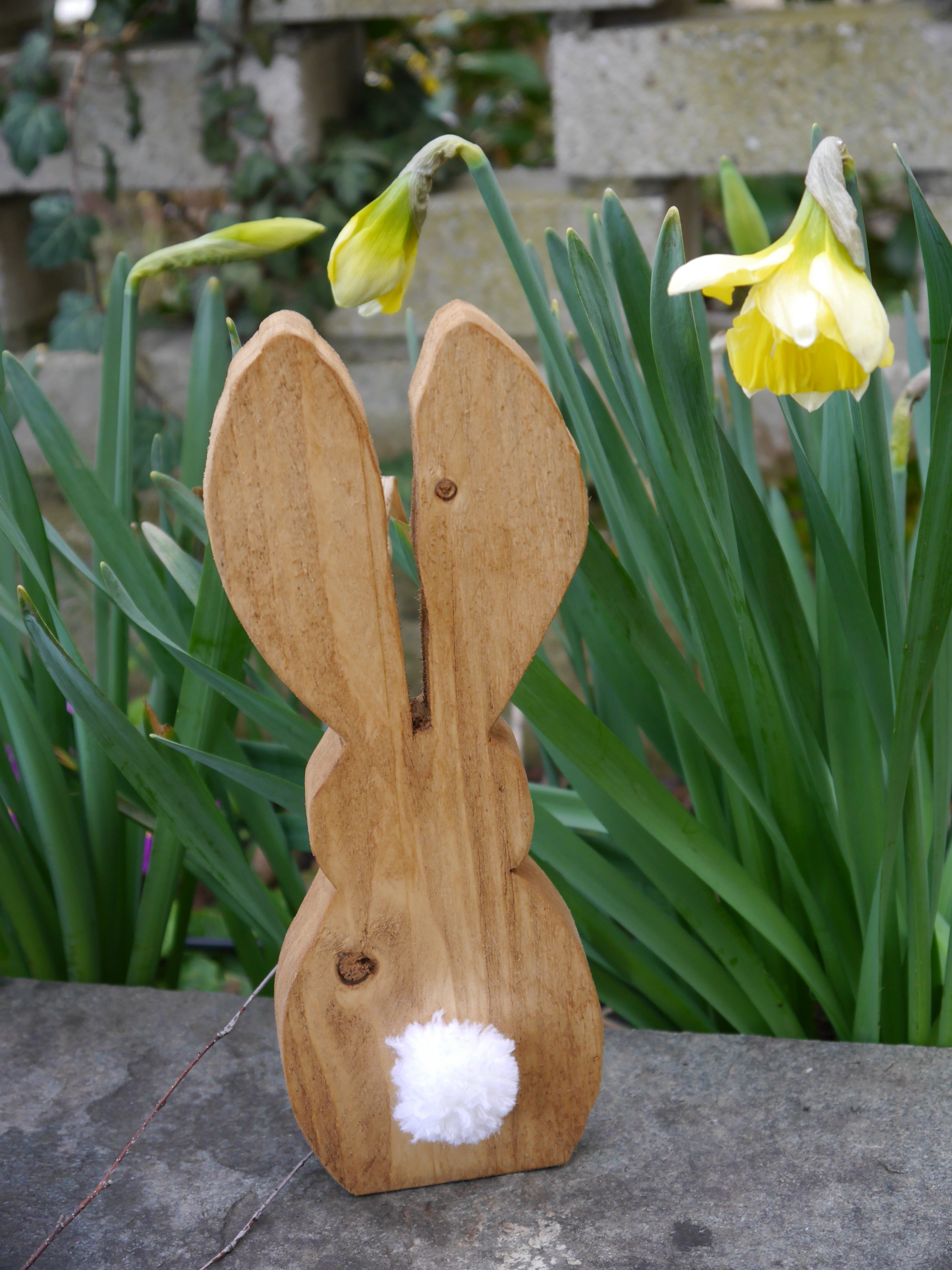 große Osterhasen, Holzhasen, Dekohasen, Ostern, Frühling, Dekoration Haustüre, Osterdekoration Haustüre